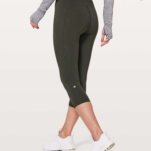 Lululemon Speed Up Crop 21”